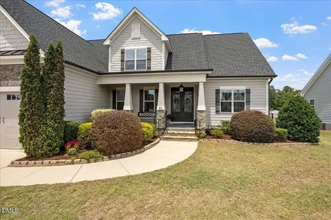 21 Home Run Alley Benson NC 27504