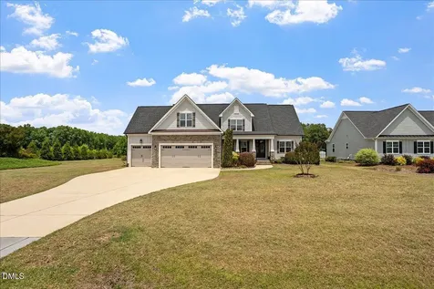 21 Home Run Alley Benson NC 27504