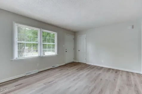 201 Lancaster Road Mebane NC 27302