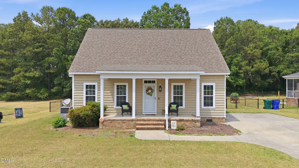 912 E Birchwood Drive Nashville NC 27856