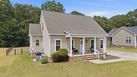 912 E Birchwood Drive Nashville NC 27856