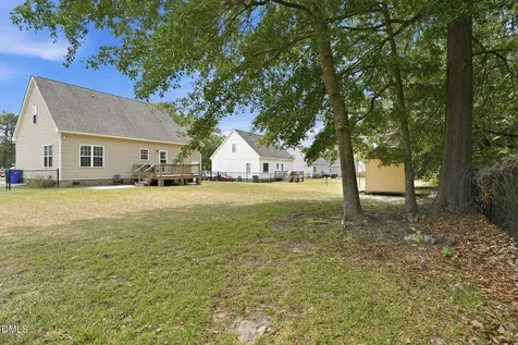 912 E Birchwood Drive Nashville NC 27856