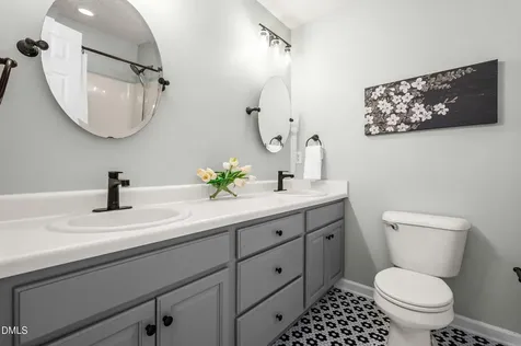 1429 E Stone Arch Drive Fuquay Varina NC 27526