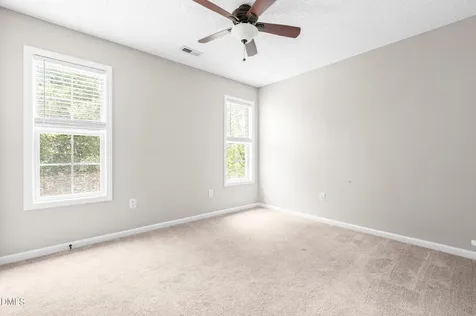 1429 E Stone Arch Drive Fuquay Varina NC 27526