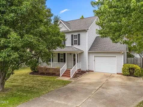 1429 E Stone Arch Drive Fuquay Varina NC 27526
