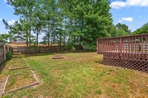 1429 E Stone Arch Drive Fuquay Varina NC 27526