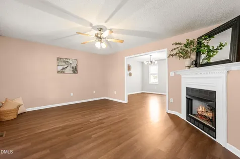 1429 E Stone Arch Drive Fuquay Varina NC 27526