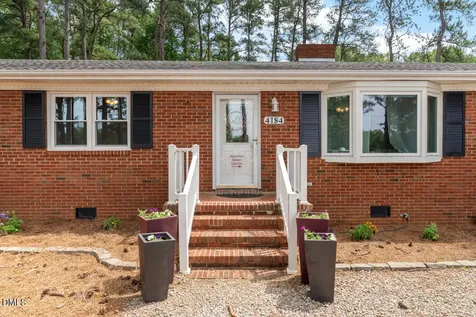 4184 Fairport Road Kittrell NC 27544