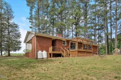 4184 Fairport Road Kittrell NC 27544