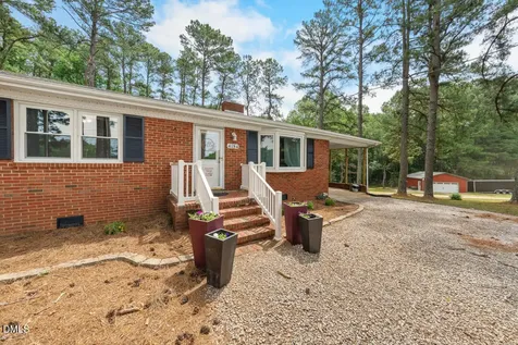 4184 Fairport Road Kittrell NC 27544