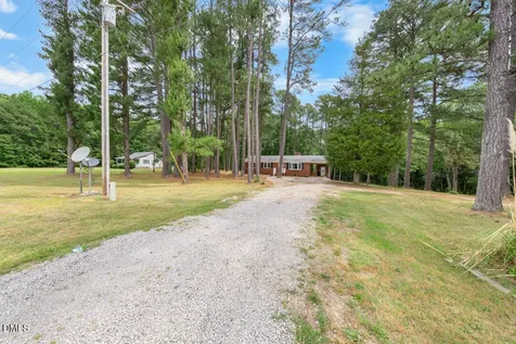 4184 Fairport Road Kittrell NC 27544