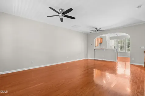 5813 Cameo Glass Way Raleigh NC 27612