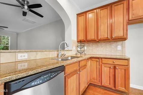 5813 Cameo Glass Way Raleigh NC 27612
