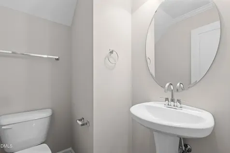 5813 Cameo Glass Way Raleigh NC 27612