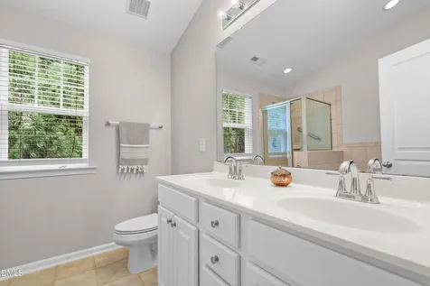 5813 Cameo Glass Way Raleigh NC 27612