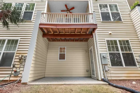 5813 Cameo Glass Way Raleigh NC 27612