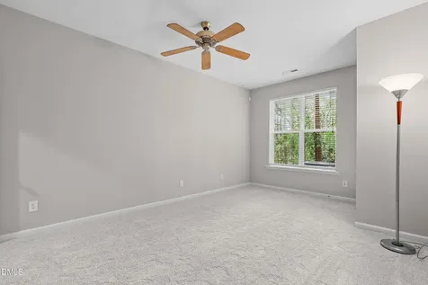 5813 Cameo Glass Way Raleigh NC 27612