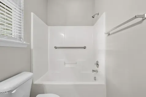 5813 Cameo Glass Way Raleigh NC 27612
