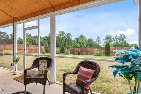 269 Blue Aspen Drive Fuquay Varina NC 27526