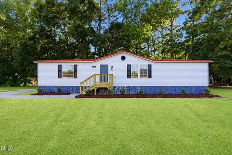 211 Duck Ridge Drive Pikeville NC 27863