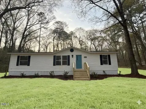 124 Decoy Drive Pikeville NC 27863