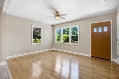 412 E 18th Street Scotland Neck NC 27874