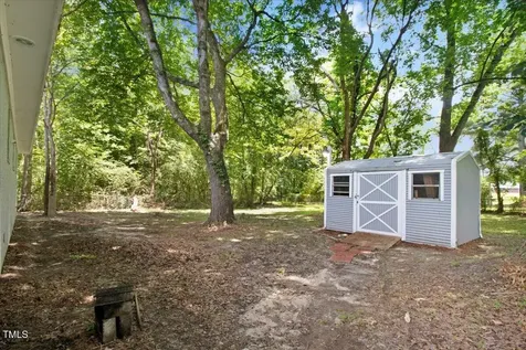 412 E 18th Street Scotland Neck NC 27874