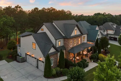 112 Honeyridge Lane Holly Springs NC 27540
