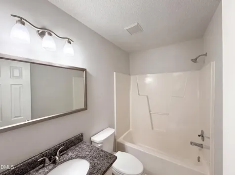 1024 Laurel Leaf Road Zebulon NC 27597