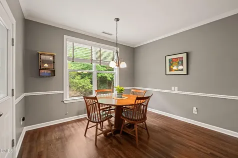624 E Hatterleigh Avenue Hillsborough NC 27278