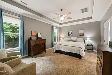 624 E Hatterleigh Avenue Hillsborough NC 27278