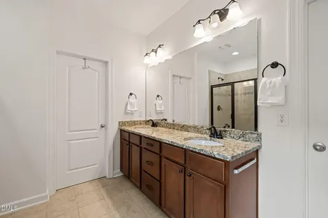 624 E Hatterleigh Avenue Hillsborough NC 27278