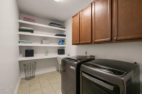 624 E Hatterleigh Avenue Hillsborough NC 27278