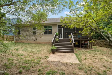 624 E Hatterleigh Avenue Hillsborough NC 27278