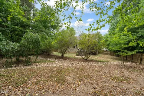 624 E Hatterleigh Avenue Hillsborough NC 27278