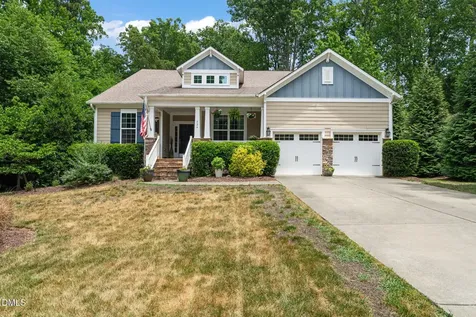 624 E Hatterleigh Avenue Hillsborough NC 27278