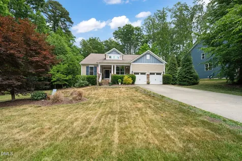 624 E Hatterleigh Avenue Hillsborough NC 27278