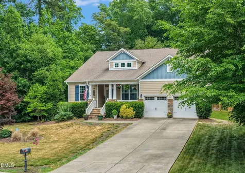 624 E Hatterleigh Avenue Hillsborough NC 27278