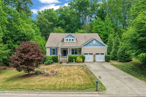 624 E Hatterleigh Avenue Hillsborough NC 27278