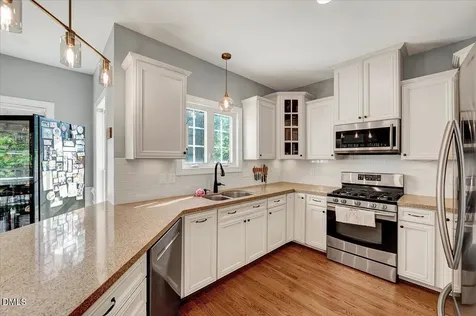 1009 Country Glen Court Apex NC 27502
