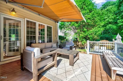1009 Country Glen Court Apex NC 27502