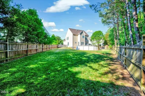 1009 Country Glen Court Apex NC 27502