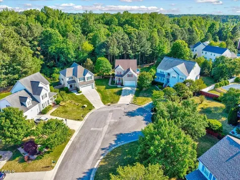 1009 Country Glen Court Apex NC 27502