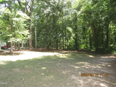 10215 Covered Bridge Road Zebulon NC 27597