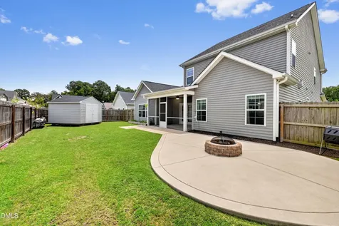 130 Fullcrest Court Raeford NC 28376