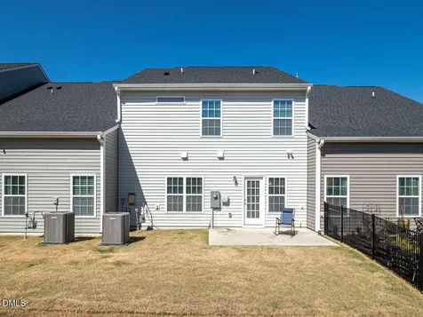 560 Barneswyck Drive Fuquay Varina NC 27526