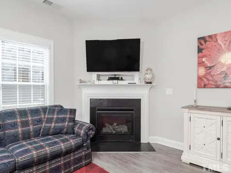 560 Barneswyck Drive Fuquay Varina NC 27526