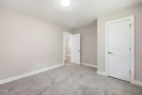9812 Gralyn Road Raleigh NC 27613