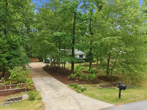 9812 Gralyn Road Raleigh NC 27613