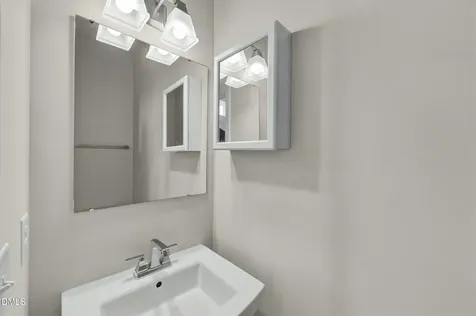 1127 Platform Drive Apex NC 27502